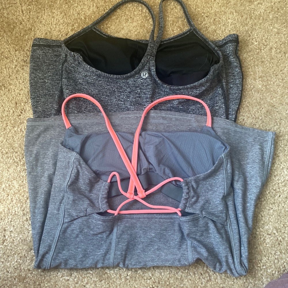 2 amazing lulu lemon tank tops with built in pads